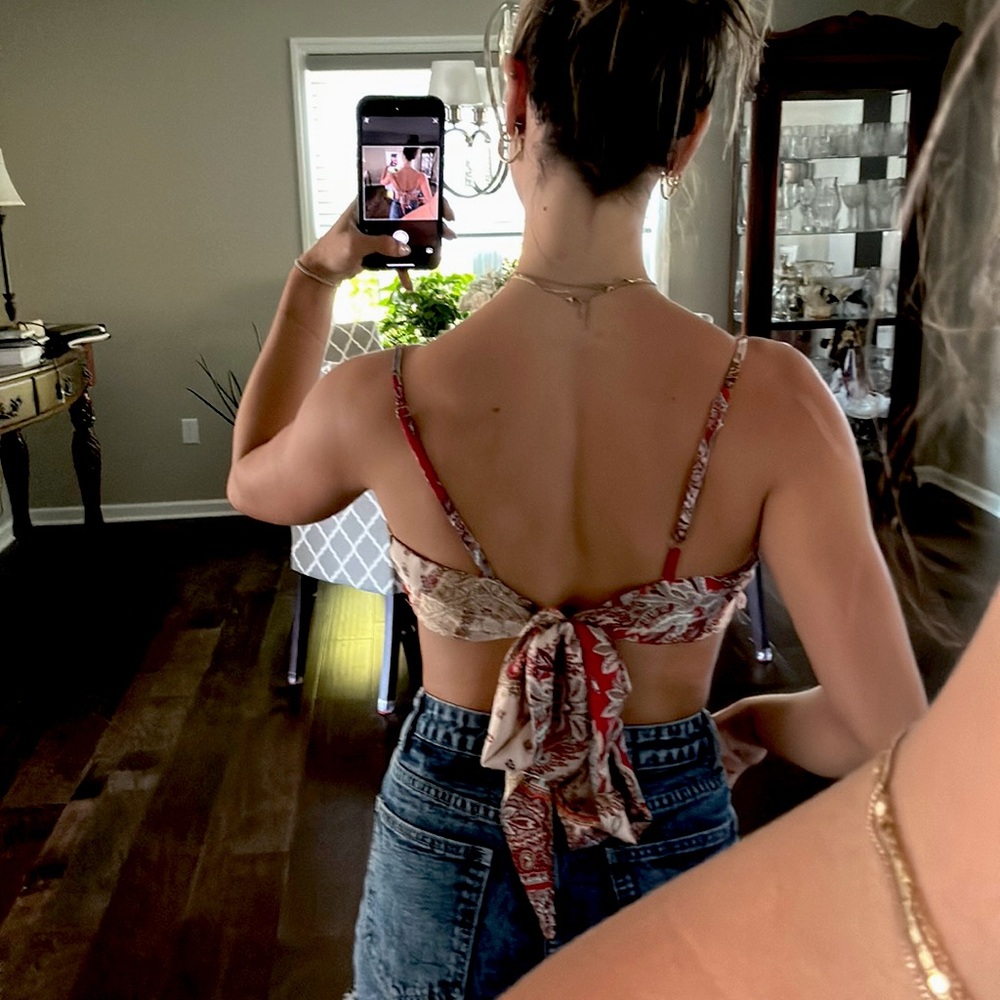 Pattern Tied Top - Picture 3 of 3